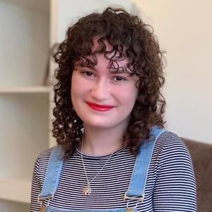 Meet your Posher, Danielle